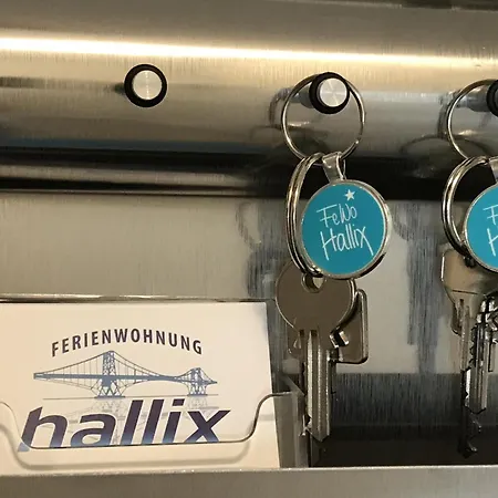 Casa de Férias Hallix - *